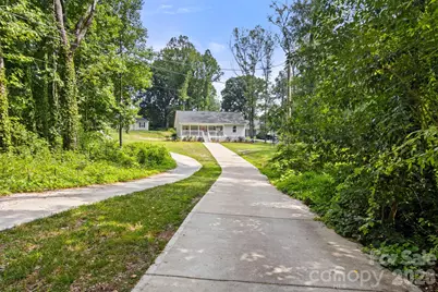 641 Johns Lane, Gastonia, NC 28052 - Photo 3