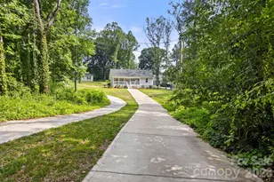 641 Johns Ln, Gastonia, NC 28052 - Photo 3