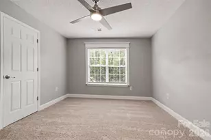 12683 Bluestem Ln, Charlotte, NC 28277 - Photo 17
