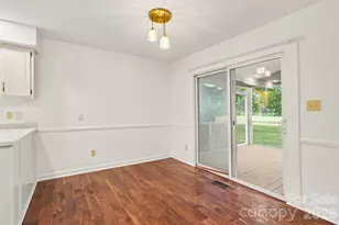 8225 Strawberry Ln, Charlotte, NC 28277 - Photo 19