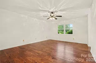 8225 Strawberry Ln, Charlotte, NC 28277 - Photo 21