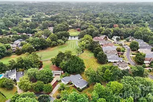 8225 Strawberry Ln, Charlotte, NC 28277 - Photo 37