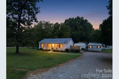 112 W 23rd Street, Newton, NC 28658 - Photo 3