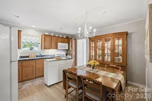 112 W 23rd St, Newton, NC 28658 - Photo 7