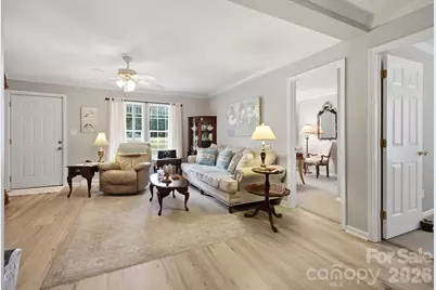 112 W 23rd Street, Newton, NC 28658 - Photo 5