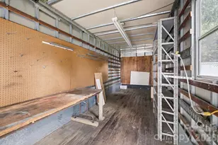112 W 23rd St, Newton, NC 28658 - Photo 29