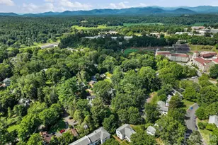 35 Grindstaff Dr, Asheville, NC 28803 - Photo 5
