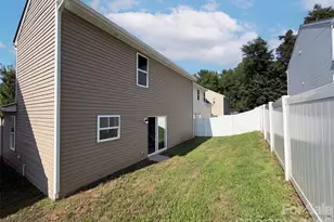 8222 Gabon Ct, Charlotte, NC 28215 - Photo 19