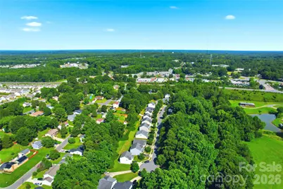 1305 Lauren Village Drive, Charlotte, NC 28213 - Photo 37