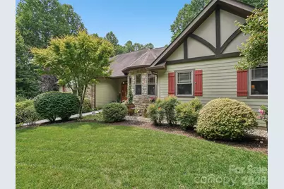 300 Pinnacle Peak Lane, Flat Rock, NC 28731 - Photo 3