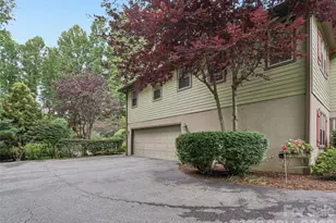 300 Pinnacle Peak Ln, Flat Rock, NC 28731 - Photo 33