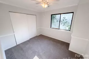 2427 Brook Canyon Dr, Charlotte, NC 28212 - Photo 15