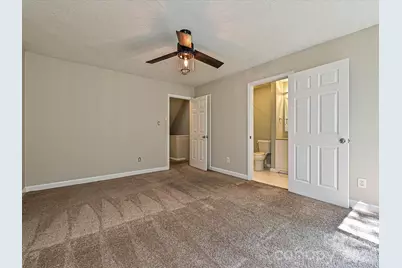 9111 Sharonbrook Drive, Charlotte, NC 28210 - Photo 13