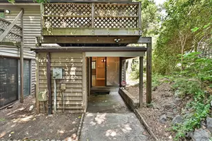 9111 Sharonbrook Dr, Charlotte, NC 28210 - Photo 21