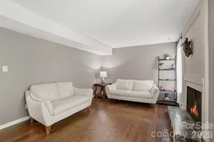 8338 Cricket Lake Dr, Charlotte, NC 28277 - Photo 5