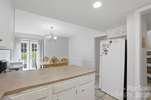 8338 Cricket Lake Dr, Charlotte, NC 28277 - Photo 13