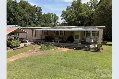 806 Oval Street, Kannapolis, NC 28081 - Photo 1
