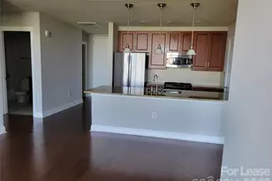 701 Royal Ct, Charlotte, NC 28202 - Photo 3