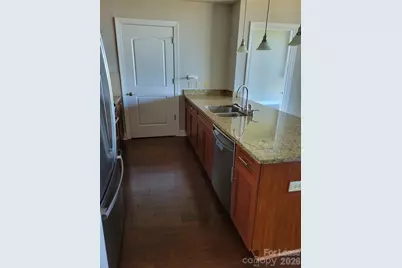 701 Royal Court #610, Charlotte, NC 28202 - Photo 13