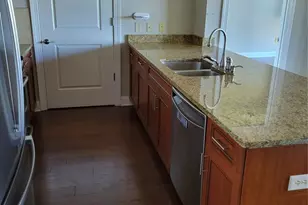 701 Royal Ct, Charlotte, NC 28202 - Photo 13