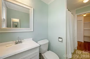 811 Town Mountain Rd, Asheville, NC 28804 - Photo 15