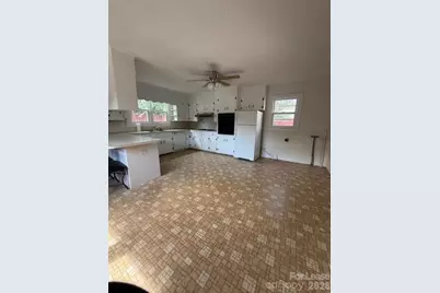 118 Olive Avenue, Lenoir, NC 28645 - Photo 15