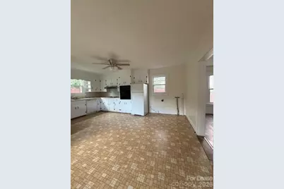 118 Olive Avenue, Lenoir, NC 28645 - Photo 13