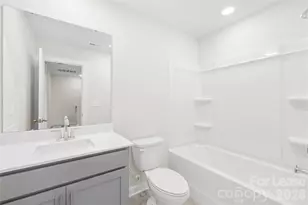[Address not provided], Charlotte, NC 28216 - Photo 19