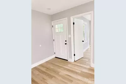 9113 Darius Court, Charlotte, NC 28227 - Photo 7
