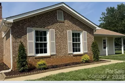 9113 Darius Court, Charlotte, NC 28227 - Photo 5