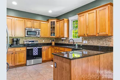 8 Old Farm House Road, Weaverville, NC 28787 - Photo 11