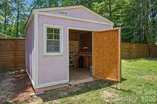 5301 Great Wagon Rd, Charlotte, NC 28215 - Photo 35