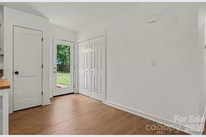 5301 Great Wagon Road, Charlotte, NC 28215 - Photo 19