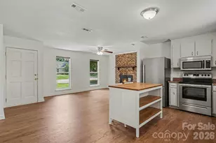 5301 Great Wagon Rd, Charlotte, NC 28215 - Photo 15
