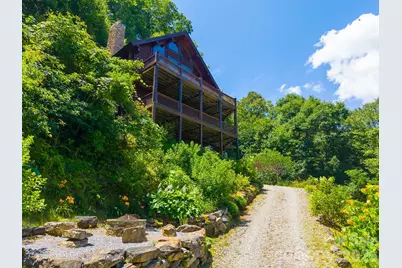92 Falcons Peak Lane, Whittier, NC 28789 - Photo 5