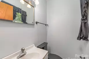 25 Laurel Park Dr, Arden, NC 28704 - Photo 11