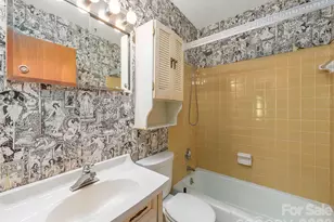25 Laurel Park Dr, Arden, NC 28704 - Photo 13