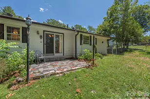 25 Laurel Park Dr, Arden, NC 28704 - Photo 15