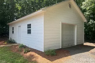 245 Jermane Rd, New London, NC 28127 - Photo 5