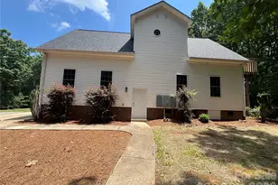 245 Jermane Rd, New London, NC 28127 - Photo 11