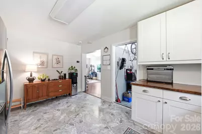 6409 Woodland Circle, Charlotte, NC 28216 - Photo 17