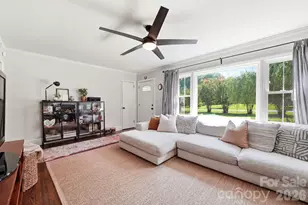 6409 Woodland Cir, Charlotte, NC 28216 - Photo 5