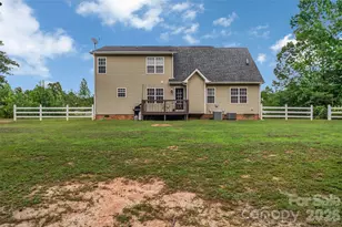 2114 Pinnacle View Dr, Kings Mountain, NC 28086 - Photo 21
