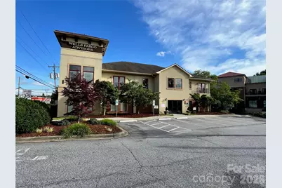 421 S Church Street, Hendersonville, NC 28792 - Photo 1