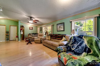 7581 Hwy 441 Highway S, Sylva, NC 28779 - Photo 15