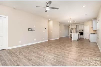 8528 Pennegrove Circle, Charlotte, NC 28214 - Photo 5