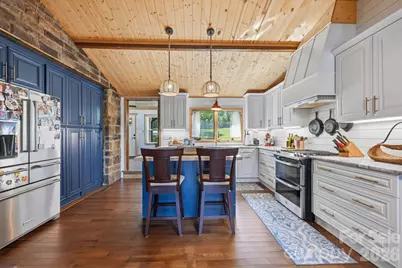 1367 Roundstone Road, Sherrills Ford, NC 28673 - Photo 7