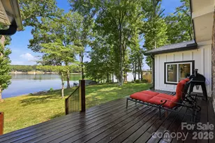 1367 Roundstone Rd, Sherrills Ford, NC 28673 - Photo 37