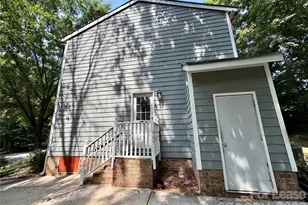11809 Lansbury Ct, Charlotte, NC 28226 - Photo 3