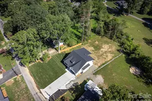 808 Maybank Dr, Hendersonville, NC 28739 - Photo 43